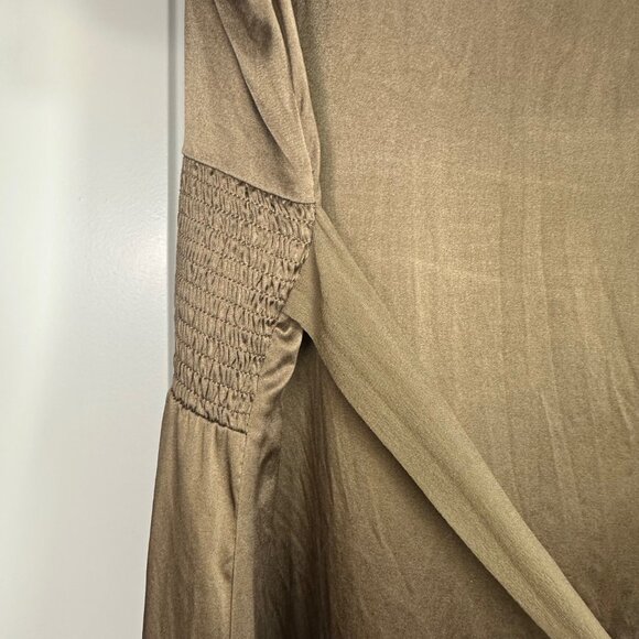 Bronze Silk Short Sleeve V-Neck Knee Length Dress - Medium - Picture 11 of 12